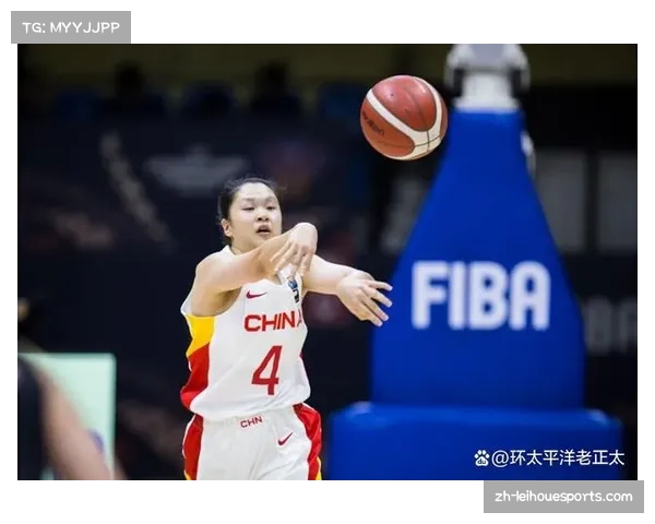 中国女篮44-59不敌日本 女篮全线崩盘教练表情严峻15分差距难以弥补 中国女篮44-59不敌日本 女篮全线崩盘教练表情严峻15分差距难以弥补